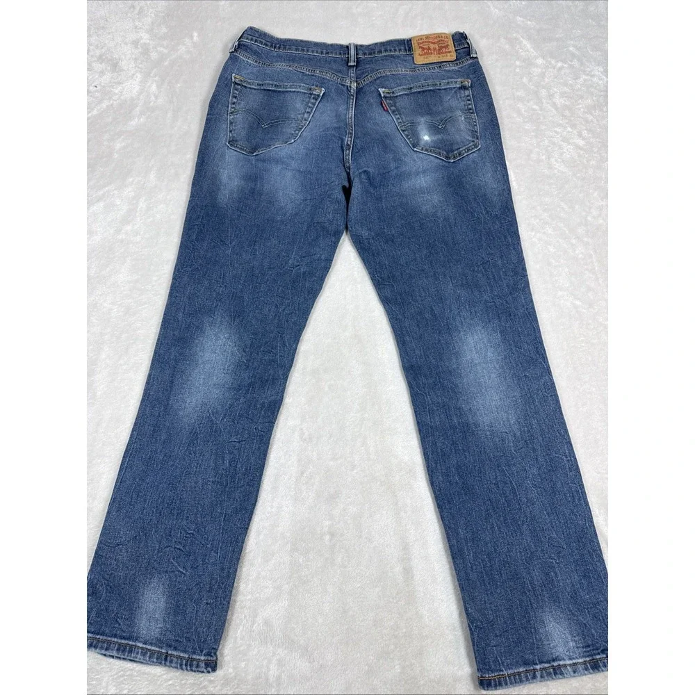 Levi's Men's 541 Athletic Flex Fit Blue Jeans Medium Wash 34X32 (34X30) - Picture 3 of 11